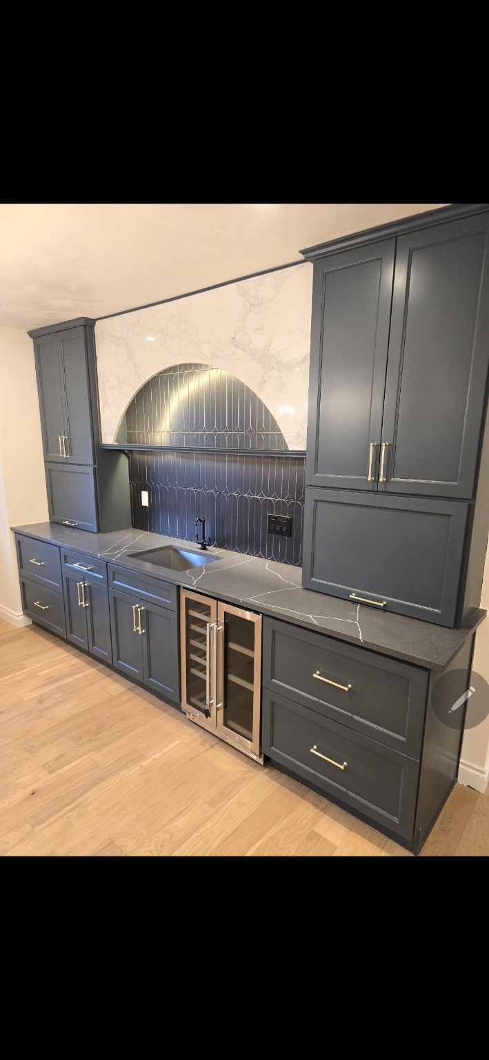 Finished custom wet bar